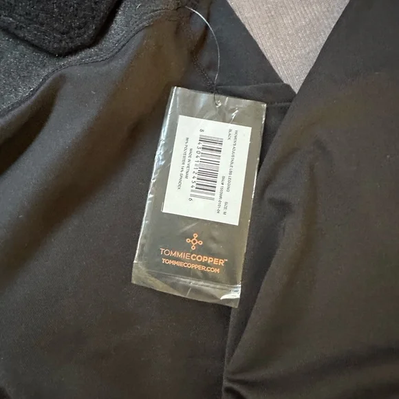 Black Compression Leggings - Picture 3 of 4